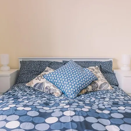 Bright & Modern 2bed In City Centre Apt 3 * Dublin